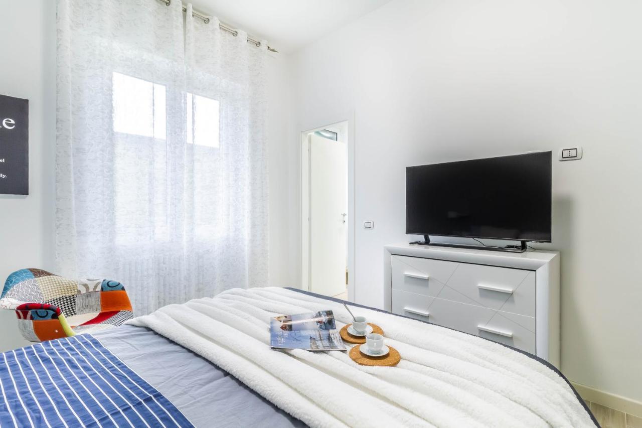 Casaballi Milano Mm3 Trilocale Luaran gambar