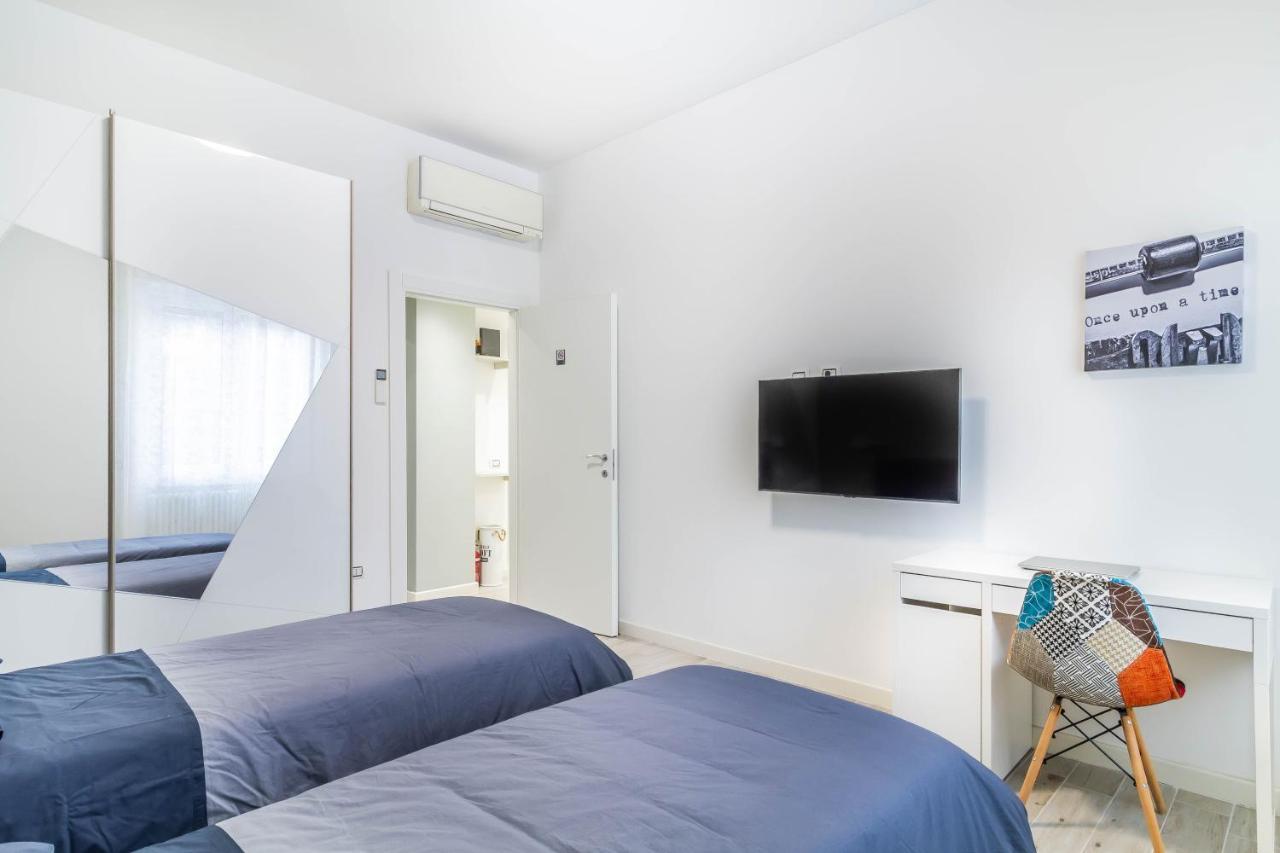 Casaballi Milano Mm3 Trilocale Luaran gambar