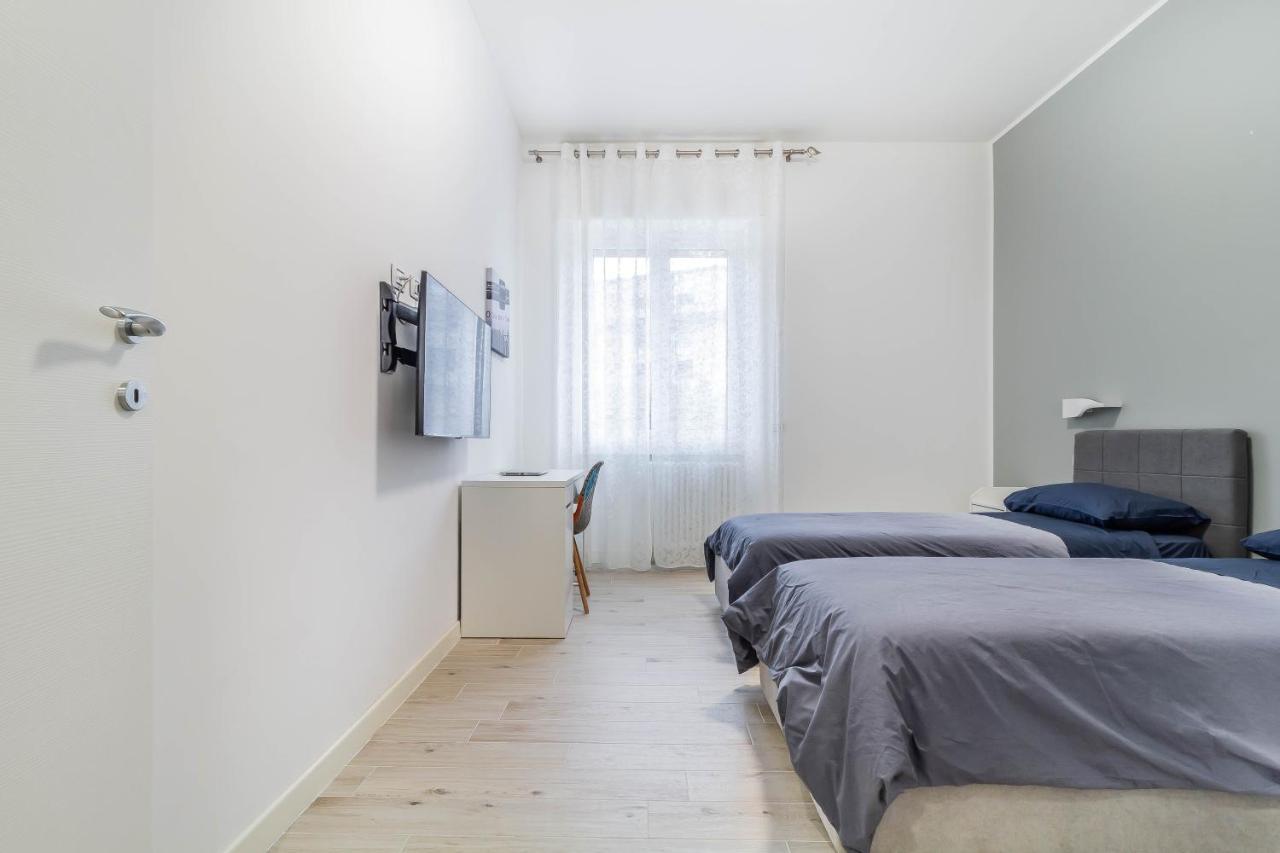 Casaballi Milano Mm3 Trilocale Luaran gambar